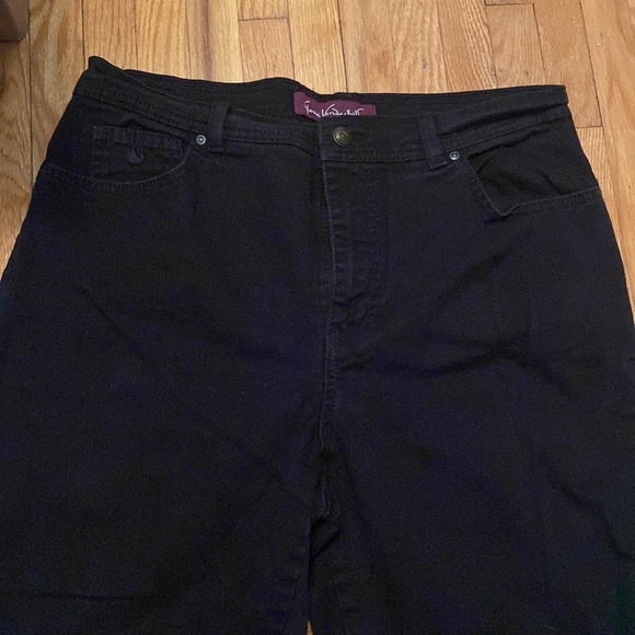 Women’s Gloria Vanderbilt Black Jeans Size 14 - Picture 2 of 5